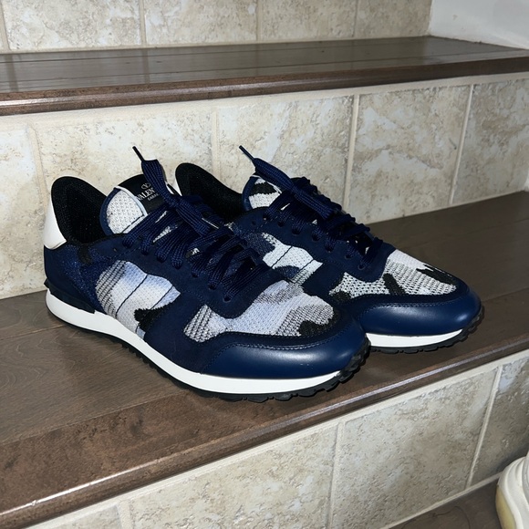 Valentino Rockrunner Camouflage Blue Camo Valentino Sneakers